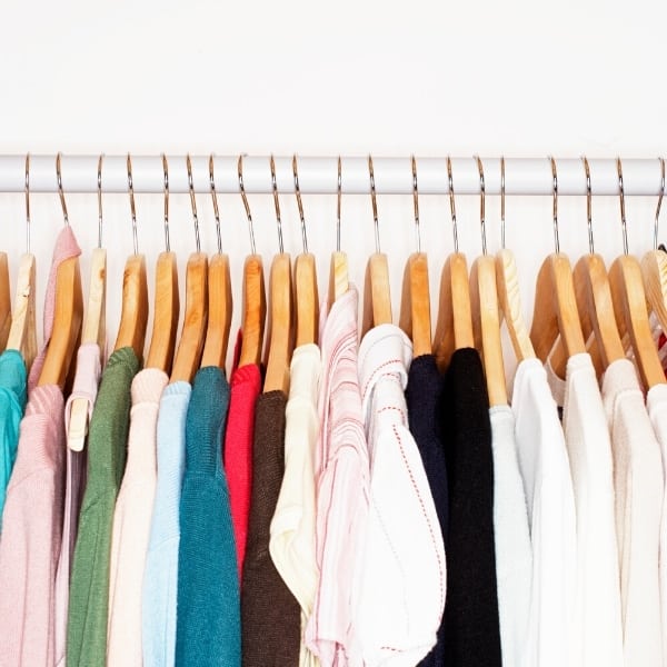 Use a capsule wardrobe to minimize decision making when you're getting dressed WildflowersAndWanderlust.com