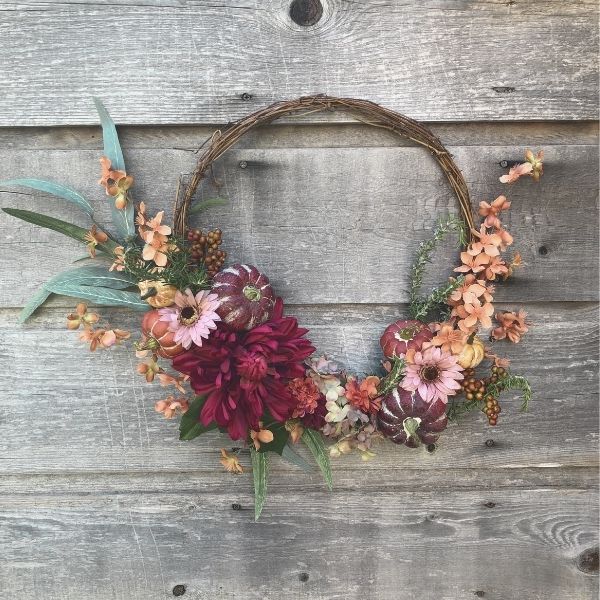 An easy to make fall wreath featuring peony's WildflowersAndWanderlust.com