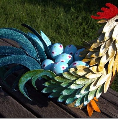 Can you believe that this rooster is made out of egg cartons? WildflowersAndWanderlust.com